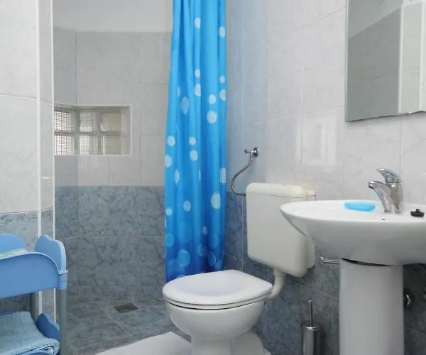 Apartment 7896a *